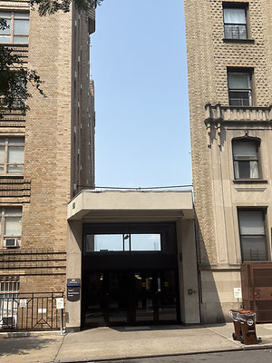 60 HAVEN AVE